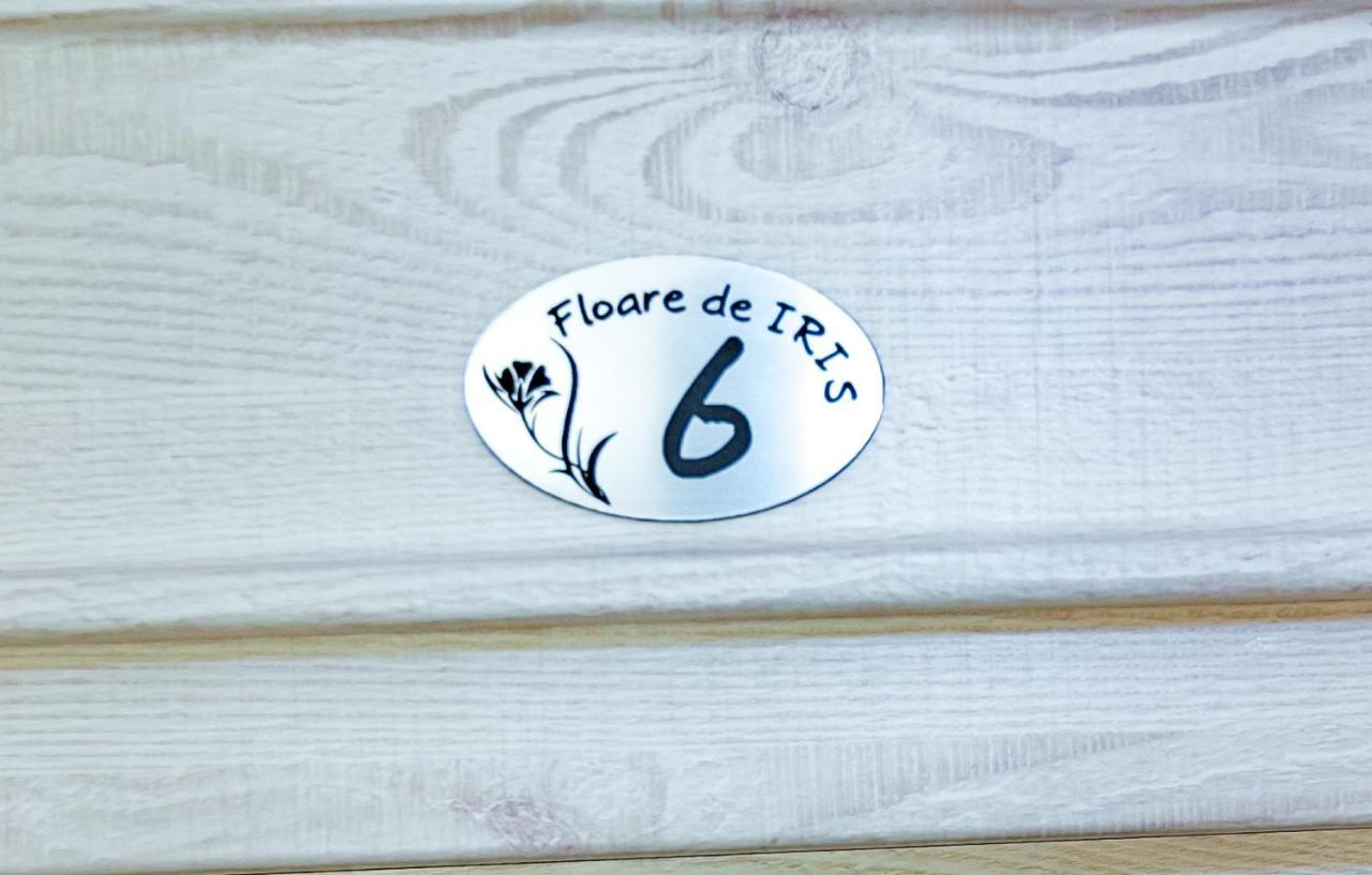 Floare De Iris Hotel วามาเวเก ภายนอก รูปภาพ