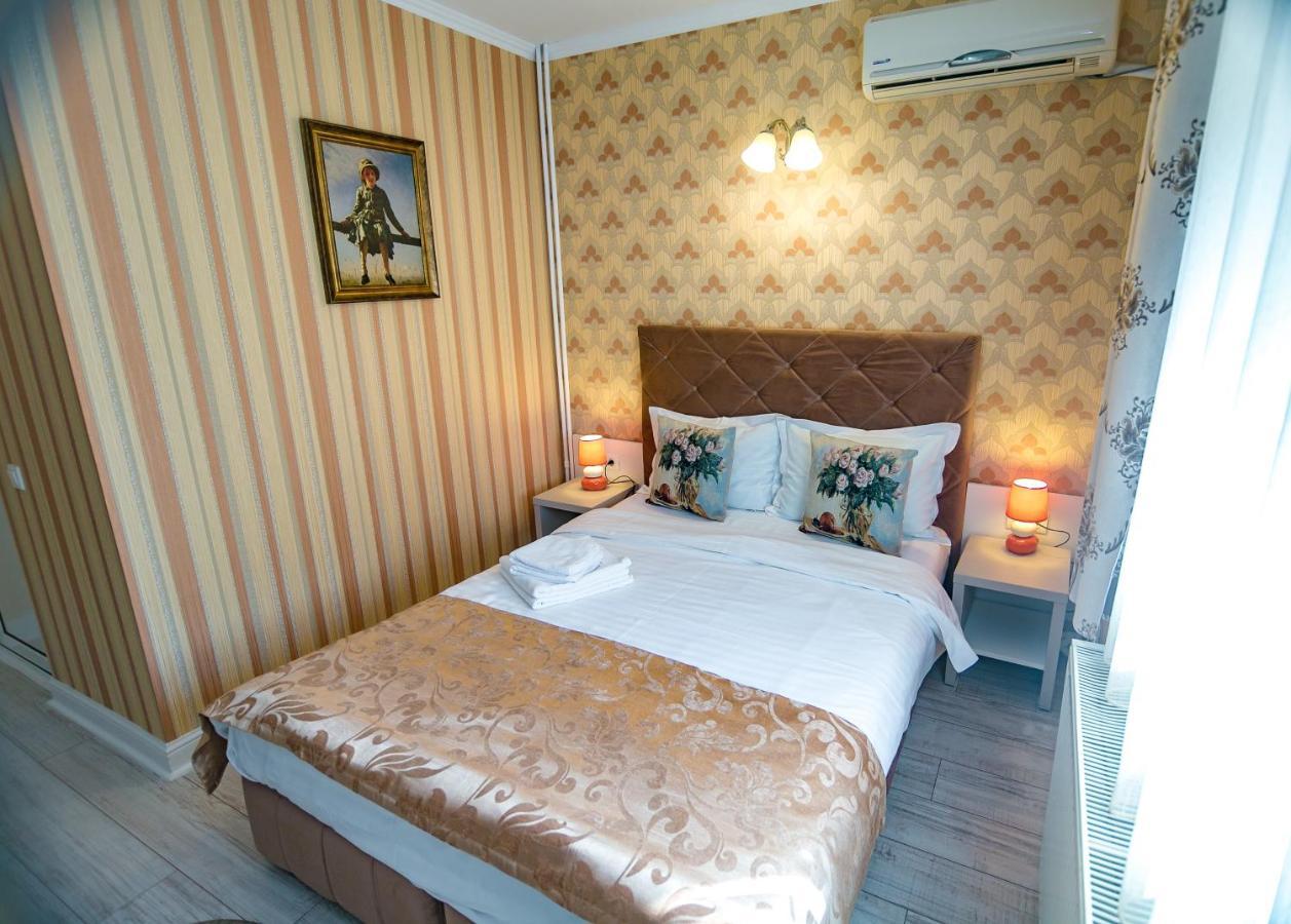 Floare De Iris Hotel วามาเวเก ภายนอก รูปภาพ
