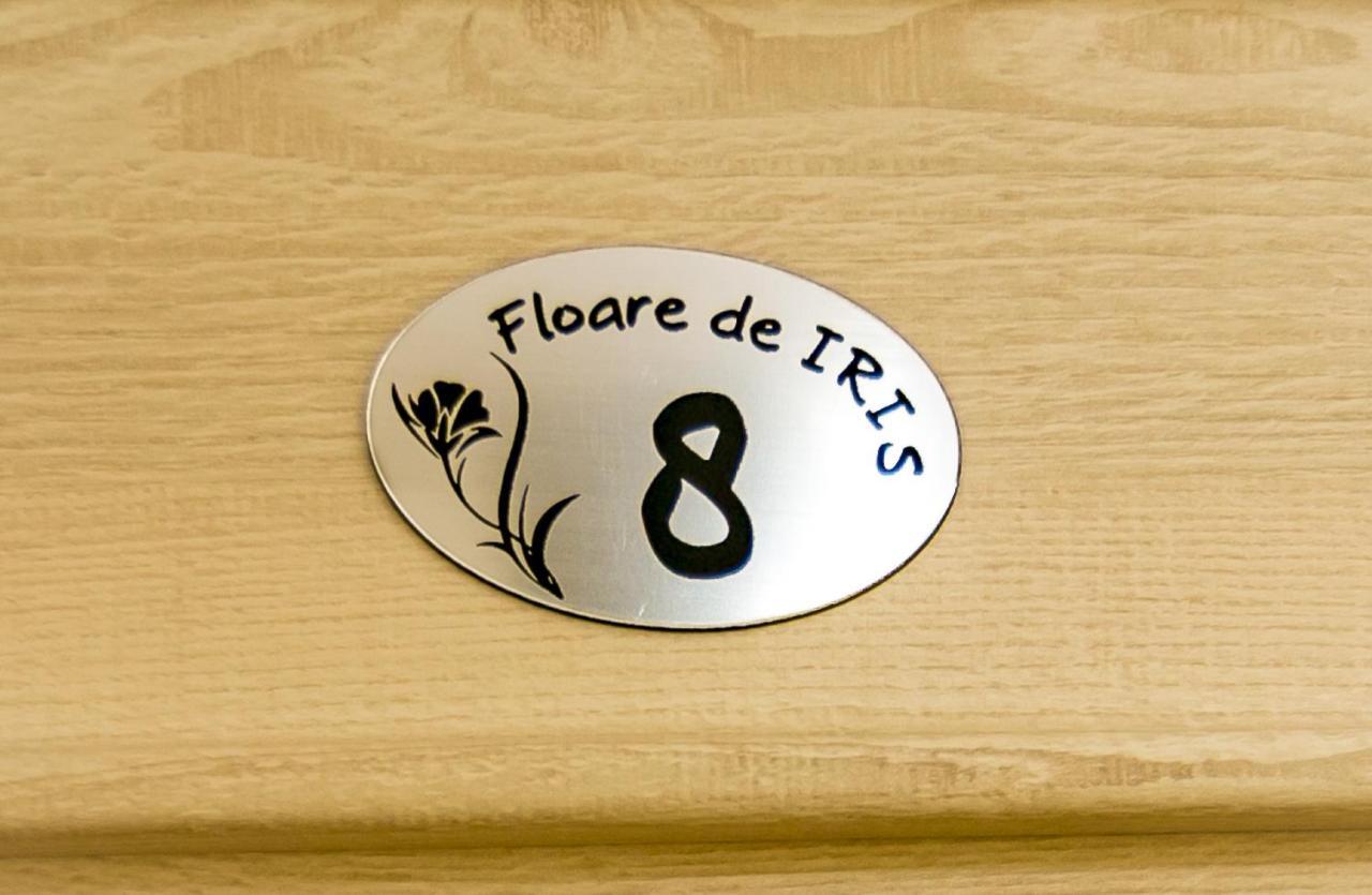 Floare De Iris Hotel วามาเวเก ภายนอก รูปภาพ