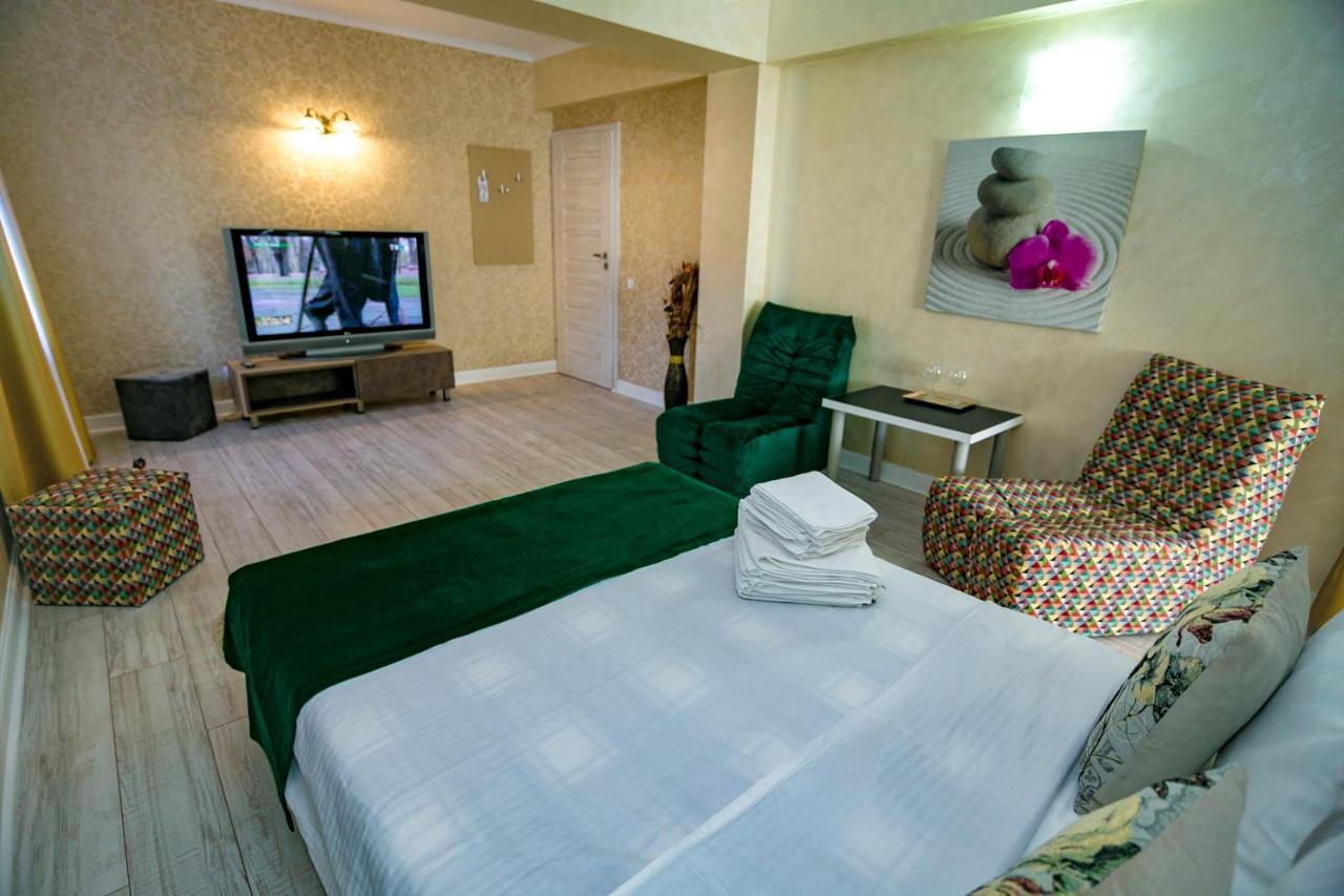 Floare De Iris Hotel วามาเวเก ภายนอก รูปภาพ
